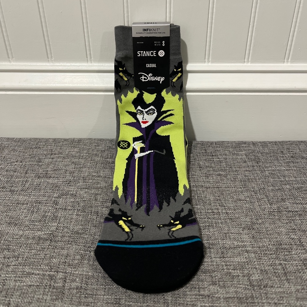 Stance Men's S 3-5.5 Maleficent Disney Villians Crew Socks Sock 5-7.5 Women's